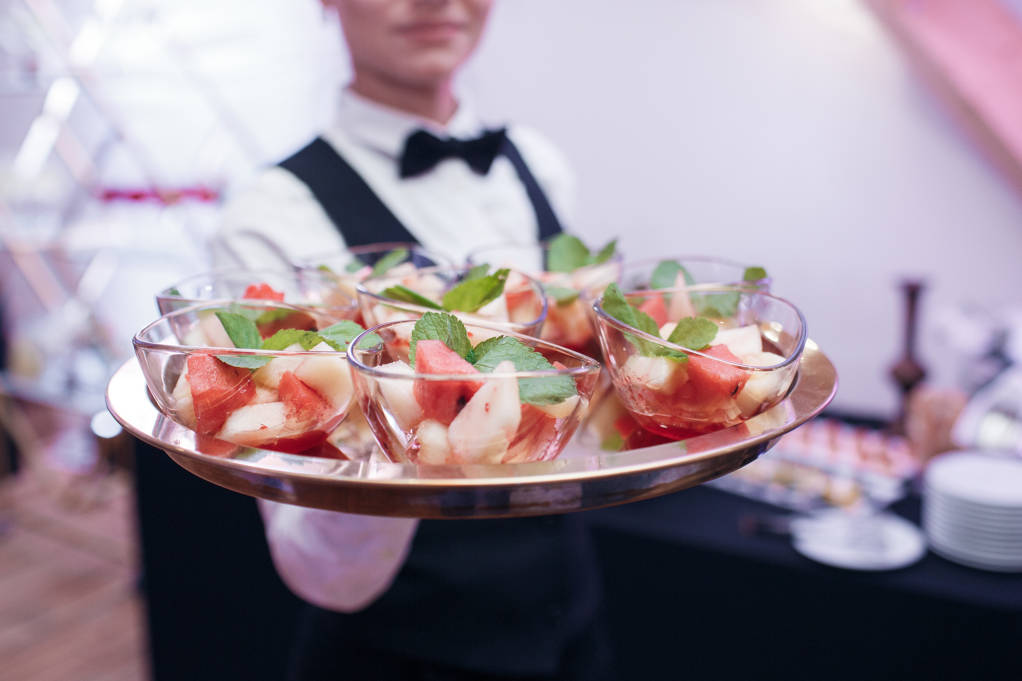 Curso de Servicios de restaurante - cura-de-cambrer-de-sala_oscobe.jpg